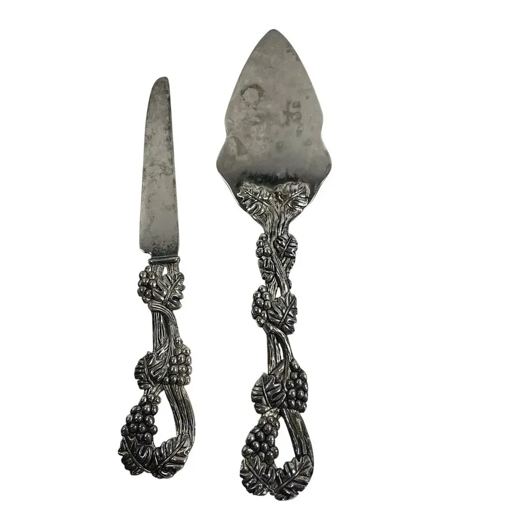 Godinger silver-plated raised pattern grape and vine serving set 11